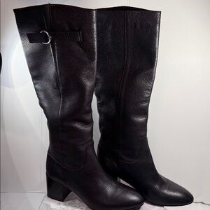 Aquatalia Black Leather Heeled Boots
